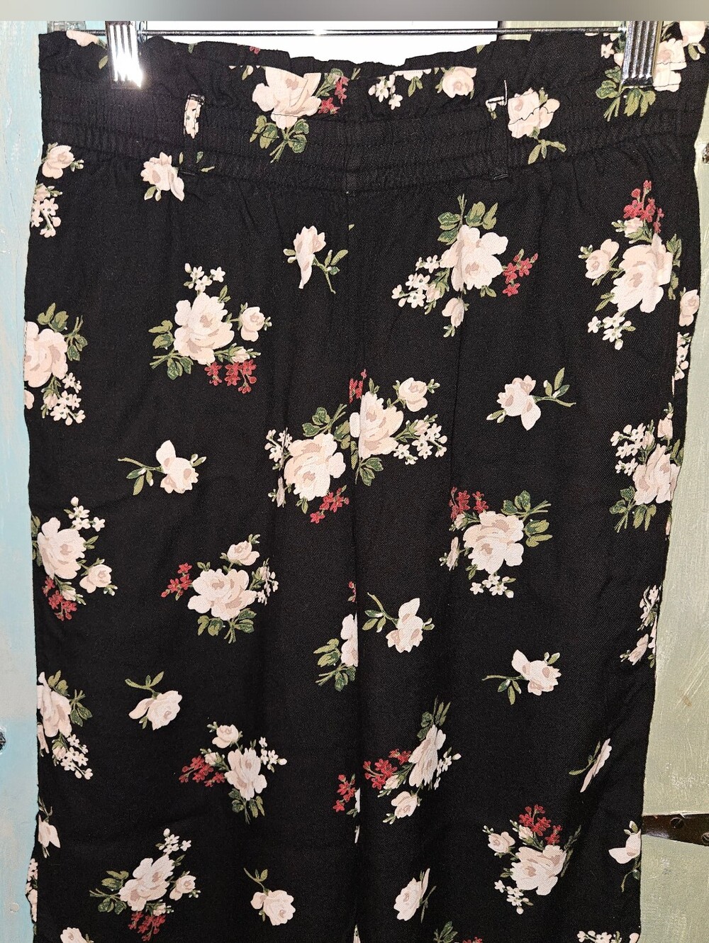 Hollister Flowy Wide Leg Pants Black with Pale Pink Rose Print